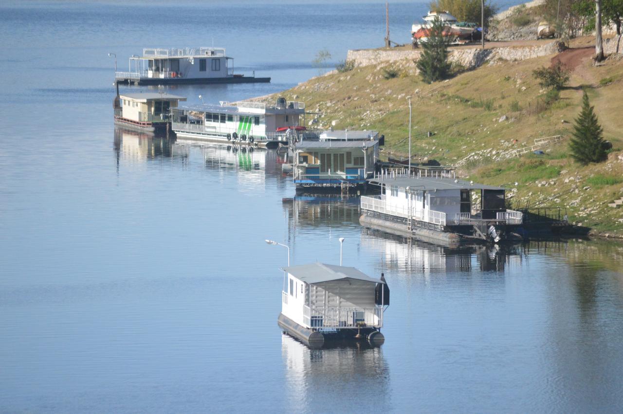 Terrazas Del Lago Cabra Corral Εξωτερικό φωτογραφία